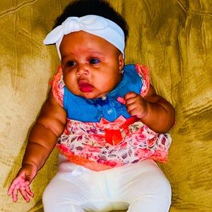 Meet your Posher, Troimeisha